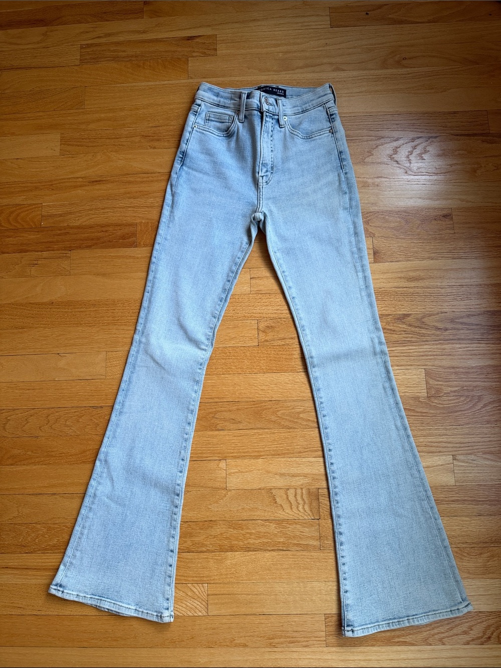 Veronica Beard Beverly Skinny Flare Jeans
